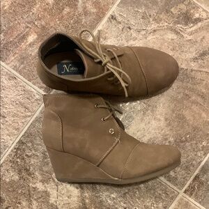 Naturalizer Brown Wedges